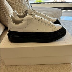 Alexander McQueen Oversized Sneaker “Paint Dipped” - White/Black